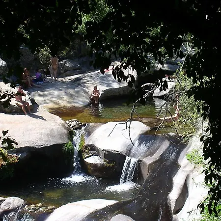 Yuste Guest house 2*